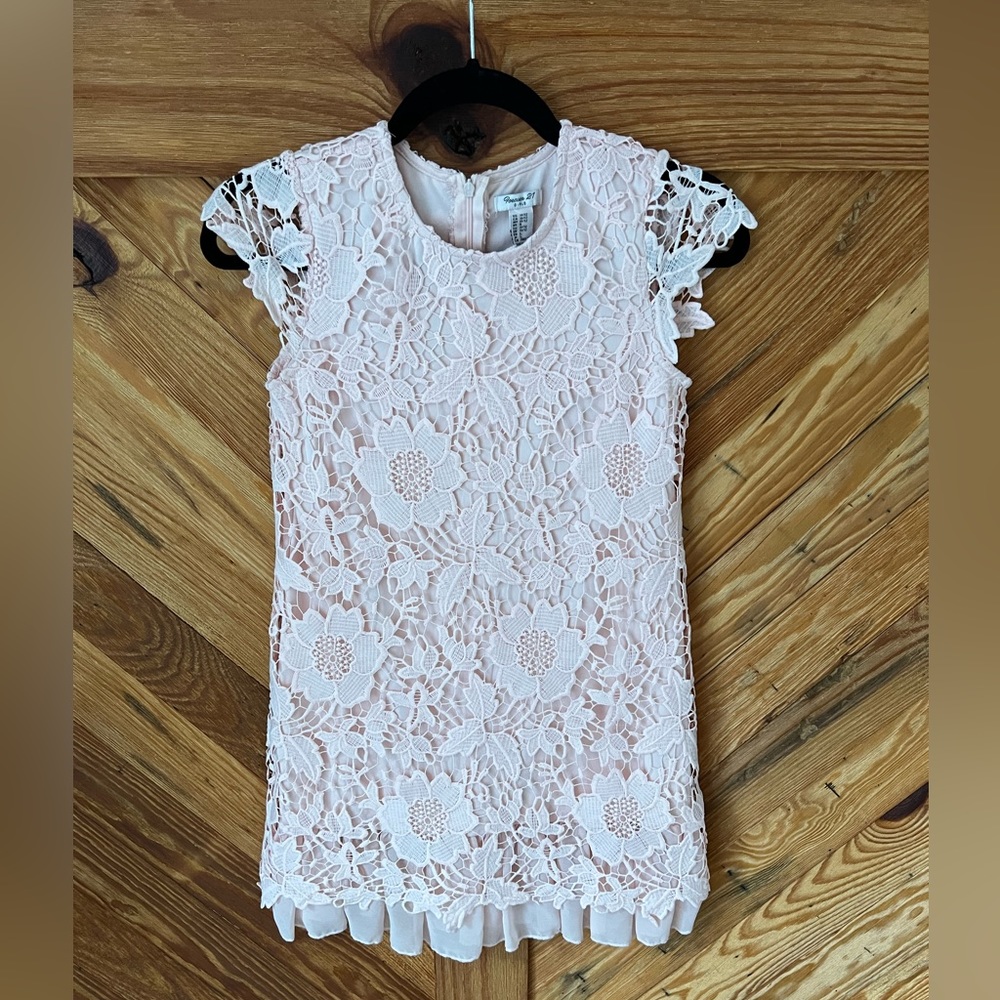 Girl’s Forever 21 Lace Dress